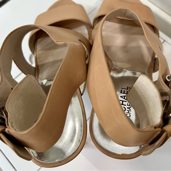 EUC Beige Michael Kors Platform Pump Sz 8 1/2 - Picture 8 of 12